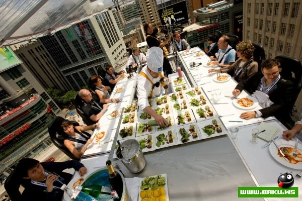 Dinner in the Sky [13 фото]