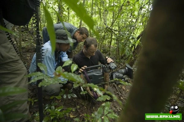 За кадром передачи “Выжить любой ценой” с Беаром Гриллсом За кадром передачи “Выжить любой ценой” с Беаром Гриллсом
