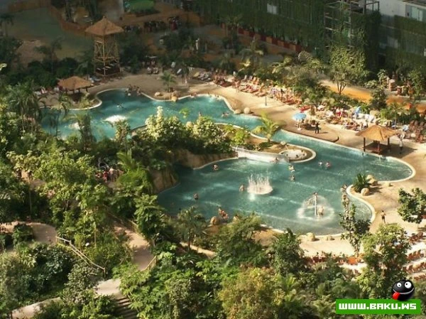Тропический остров под куполом [Tropical Islands]