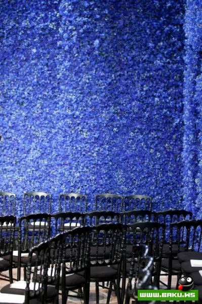 Миллион цветов на шоу Christian Dior Миллион цветов на шоу Christian Dior