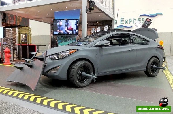 Компания «Hyundai» представила «Zombie Survival Machine» Компания «Hyundai» представила «Zombie Survival Machine»