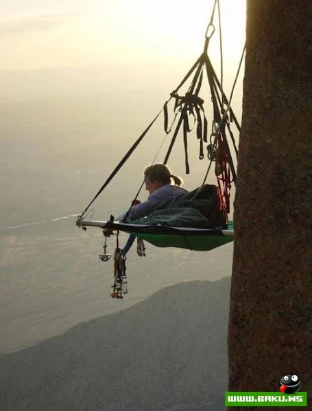 Как спят альпинисты [10 фото]