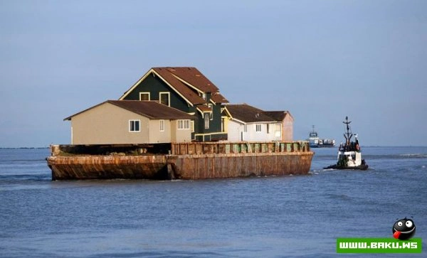 Транспортировка огромного дома [9 фото]