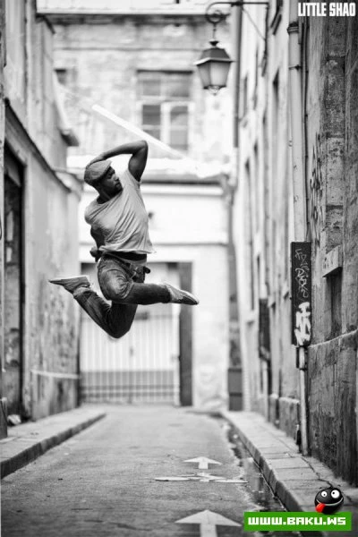 Танцоры и танцовщицы в фотографиях Little Shao