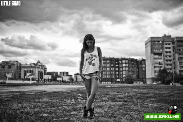 Танцоры и танцовщицы в фотографиях Little Shao