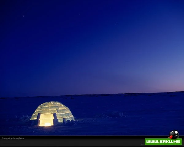 Планета Земля в синем цвете National Geographic