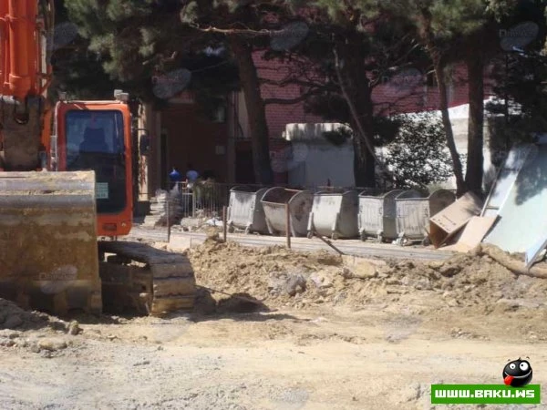 В Баку на месте снесенного рынка строится торговый центр