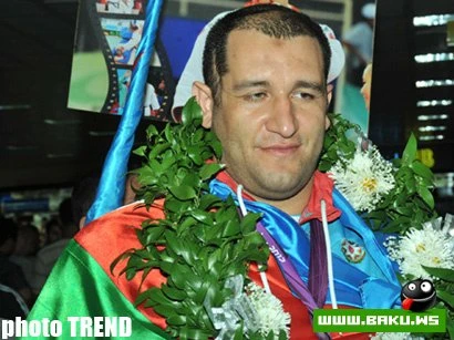 Азербайджанские паралимпийцы вернулись на родину Азербайджанские паралимпийцы вернулись на родину