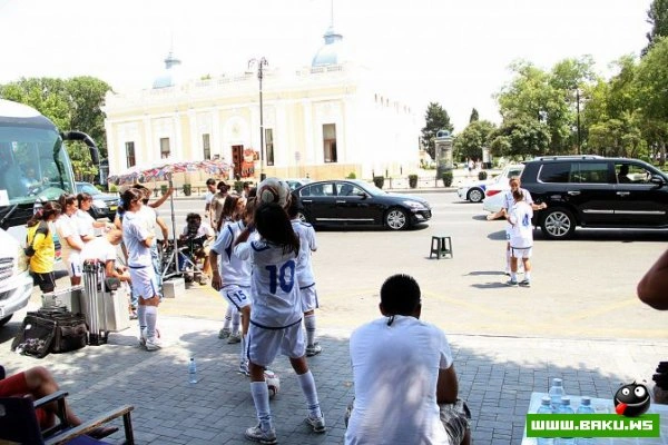 Гламурная Айгюн Кязимова. Что осталось за кадром клипа Qol?