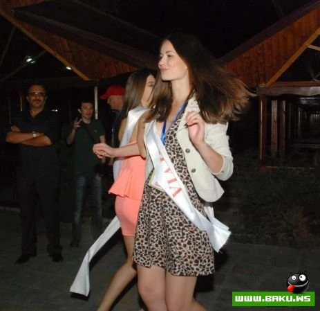 Конкурсантки Miss Civilization на вечеринке в Баку
