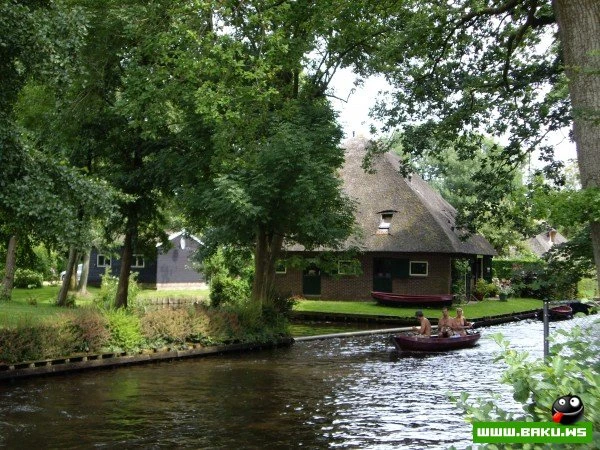 Гитхорн (Giethoorn) – деревня без дорог