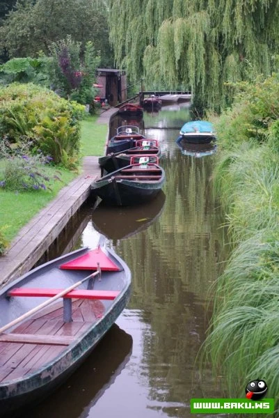 Гитхорн (Giethoorn) – деревня без дорог