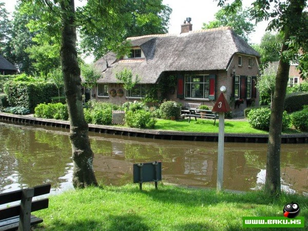 Гитхорн (Giethoorn) – деревня без дорог