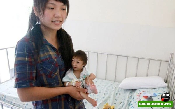 Китайская дюймовочка весит всего 2,5 килограмма