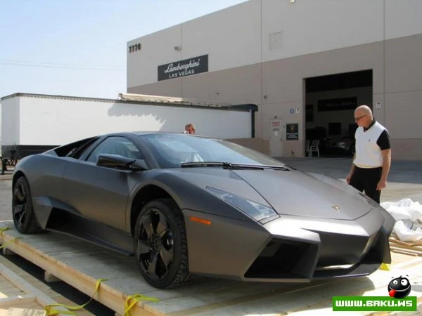 Распаковка новенького Lamborghini Reventon