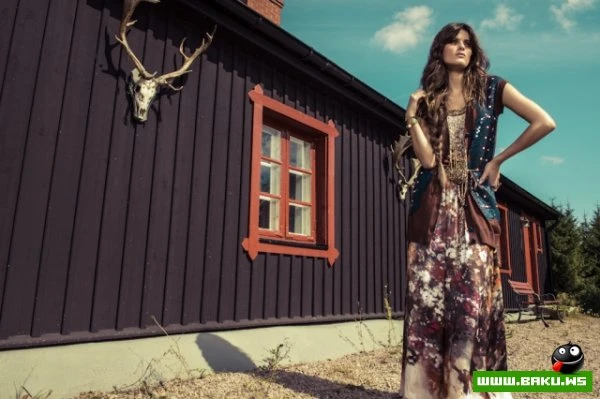 Летняя Изабели Фонтана (Isabeli Fontana) в двух фотосетах Жака Декекера (Jacques Dequeker)