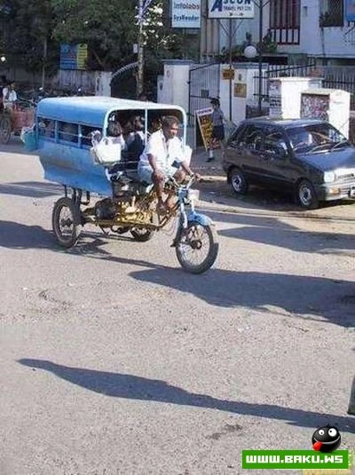 Школьные автобусы в Индии