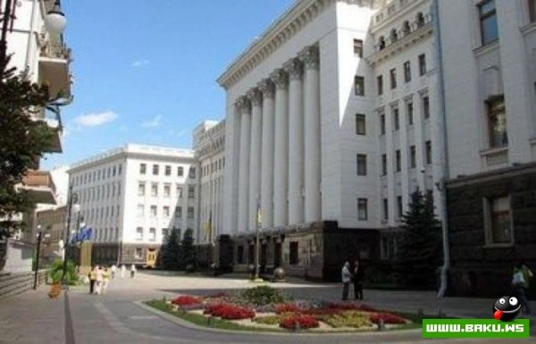 Сколько стоит президент Украины