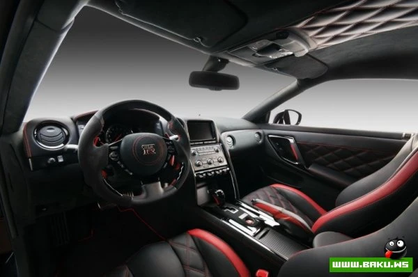 Vilner вновь приложил руку к интерьеру Nissan GT-R 2012 [фото]