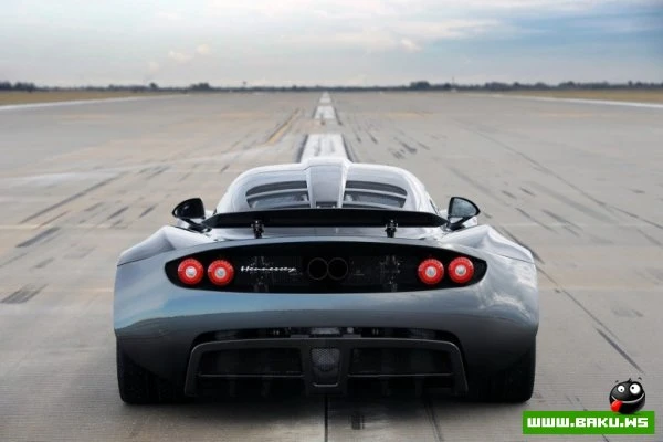 Hennessey Venom GT: новый рекорд Гиннесса [2 видео]