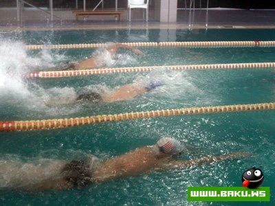 В Баку состоялся чемпионат по плаванию среди молодежи