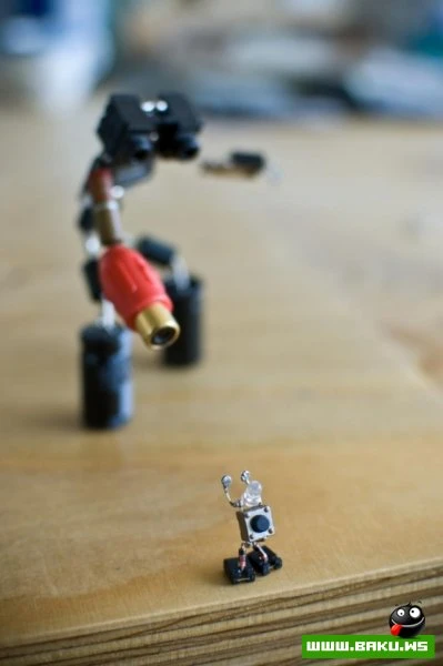 Sparebots: крошечные роботы из радиодеталей