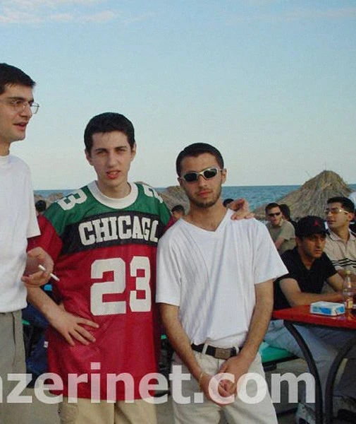 Хипстеры 2000: Бакинская молодежь 90-х