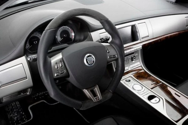 Тюнинг от Arden: кабриолет Jaguar XKR-S доведут до 645 л.с.