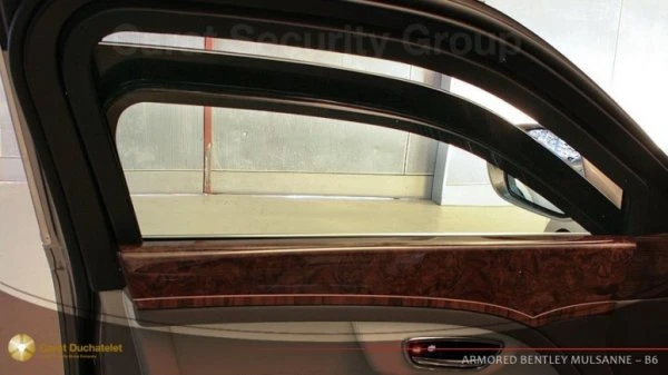 Bentley Mulsanne Paragon: бронированный лимузин растянули на 115 см