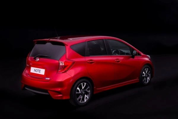 Nissan показал новый европейский супермини Note 2 [видео]