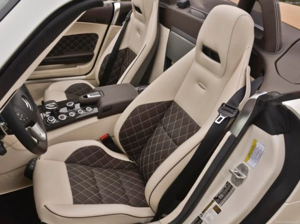 AMG подготовило родстер Mercedes-Benz SLS GT 2014