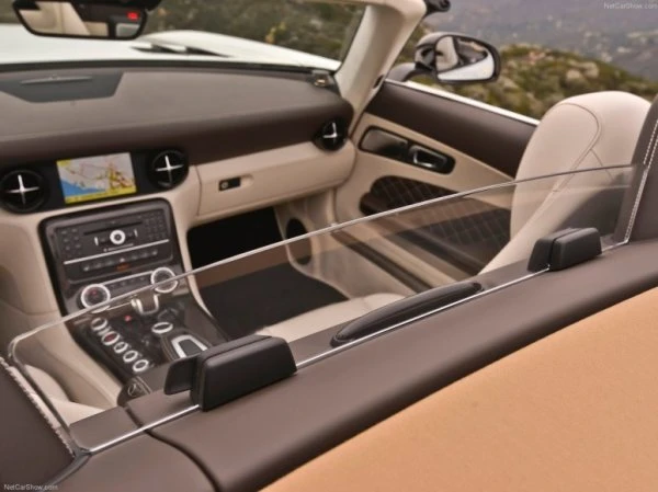 AMG подготовило родстер Mercedes-Benz SLS GT 2014