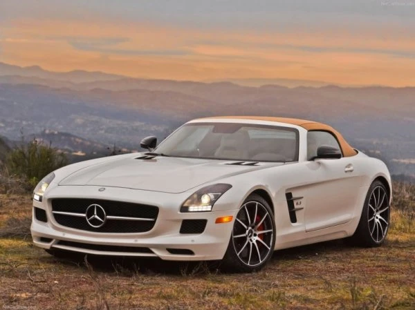 AMG подготовило родстер Mercedes-Benz SLS GT 2014