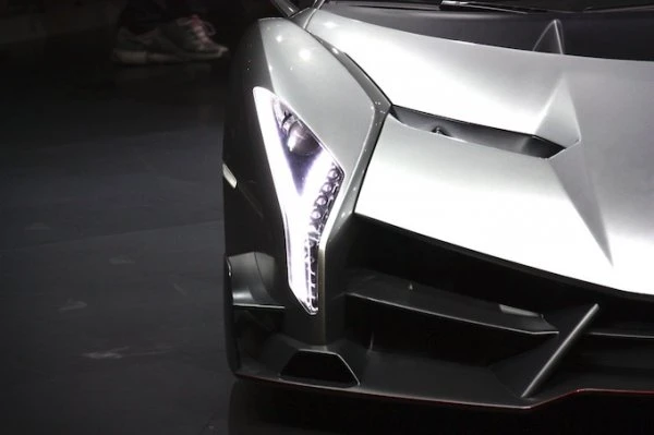 Lamborghini представил свой самый быстрый автомобиль