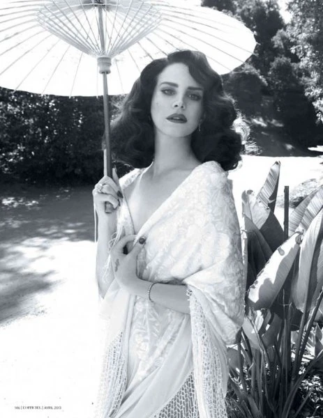 Лана Дель Рэй на обложке L'Officiel Paris