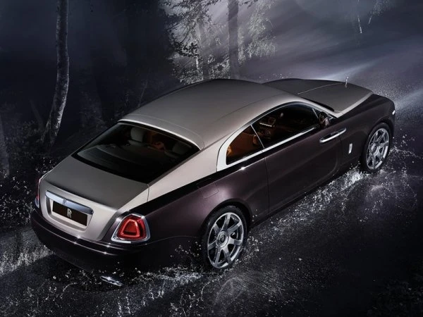 Rolls-Royce показал Wraith