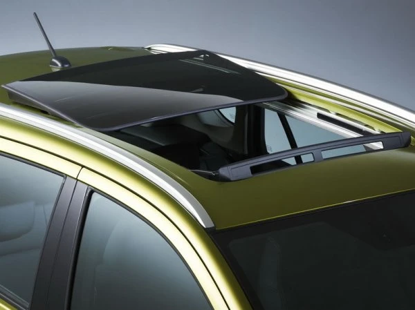 Suzuki представила в Женеве новый SX4