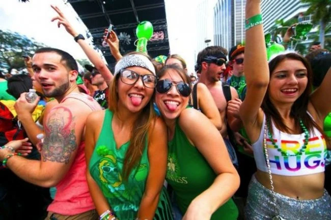 Девушки Ultra Music Festival