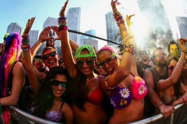 Девушки Ultra Music Festival