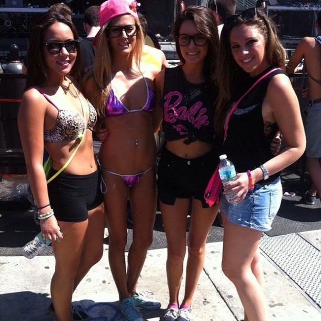 Девушки Ultra Music Festival