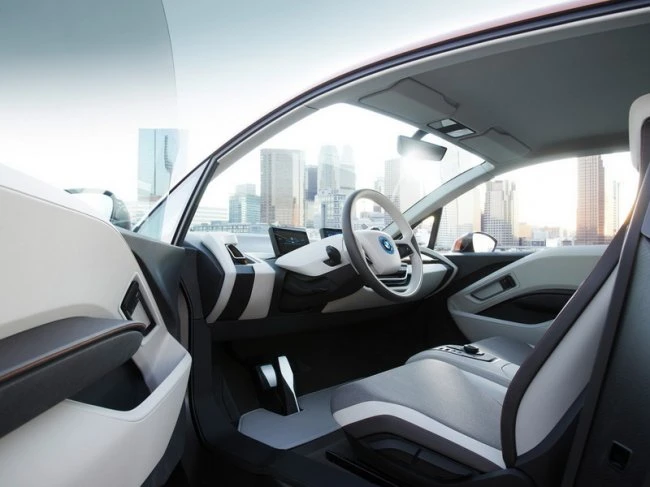 BMW представил новый электрический прототип i3 Concept Coupe