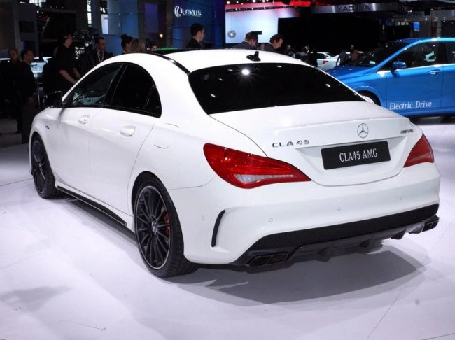 Mercedes-Benz CLA 45 AMG