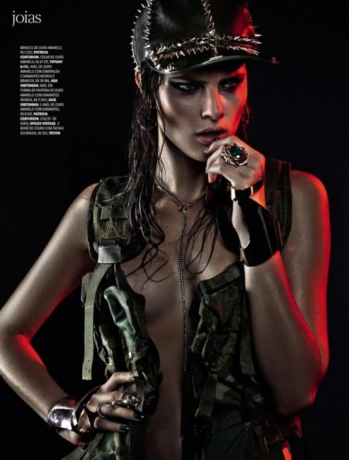 Изабели Фонтана для Vogue Brazil