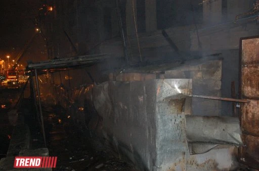 Произошел крупный пожар в районе метро 