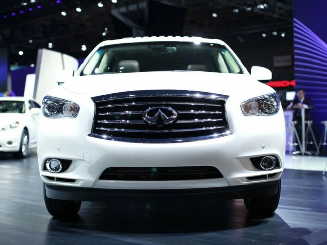 Гибридный Infiniti QX60