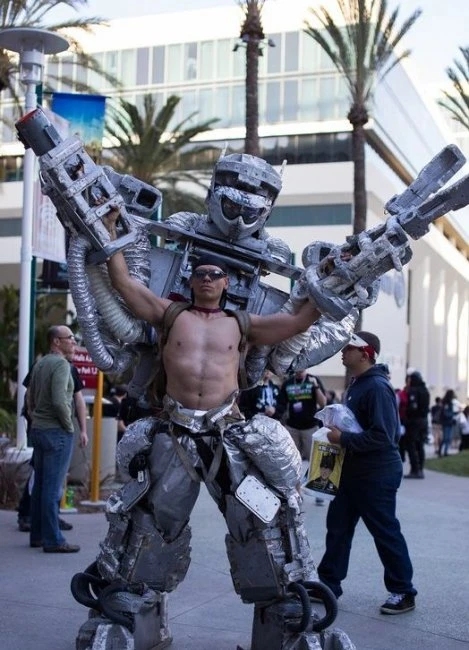 Самый известный в мире фестиваль - WonderCon 2013