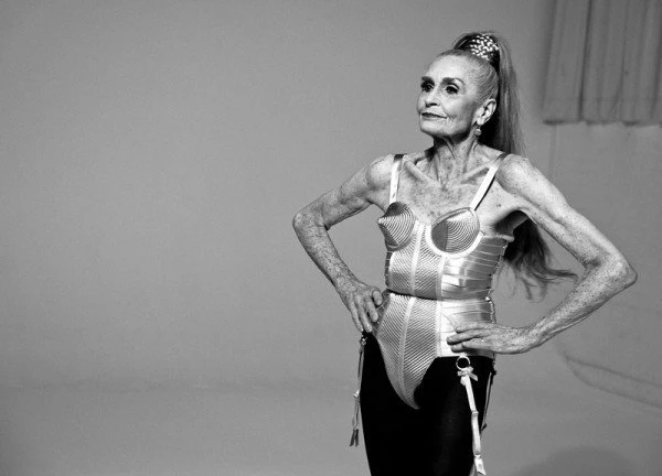 83-летняя модель