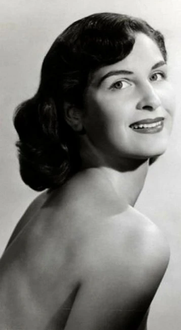 83-летняя модель