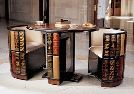 10 Самых креативных предметов мебели на книжную тематику