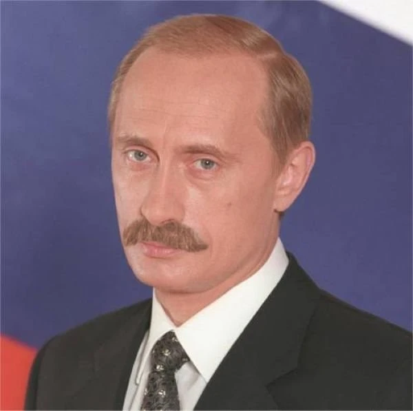 Какие усы больше подошли бы Путину